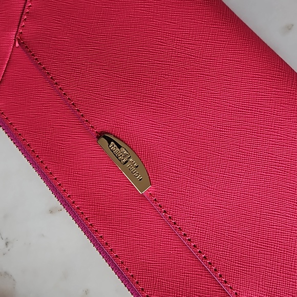 Henri Bendel Pink West 57th Travel Wristlet - Picture 2 of 8